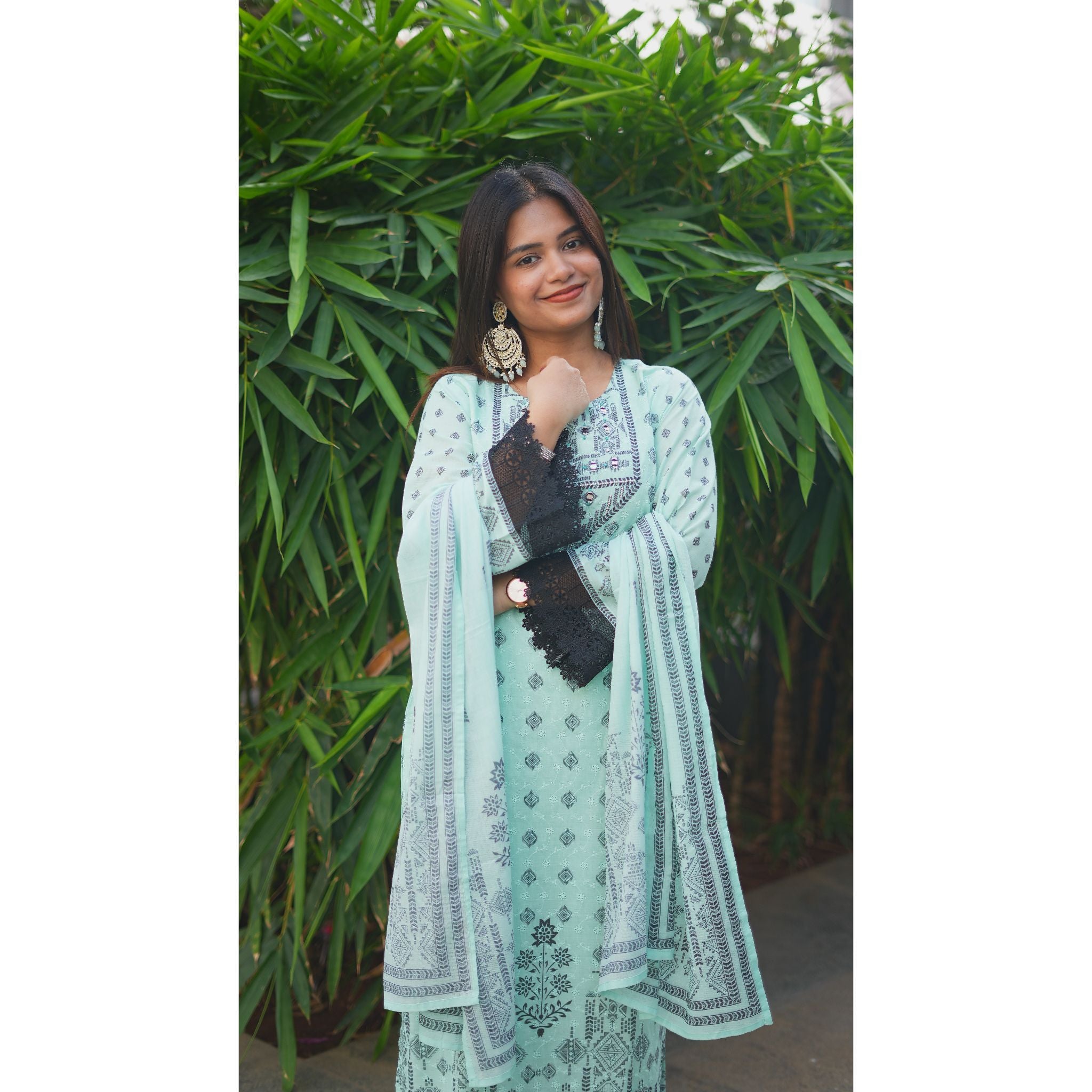 Pakistani Lawn Suit